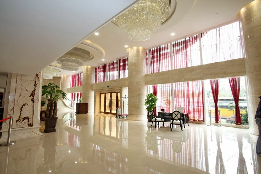 Guangzhou Jin Wan Li Business Hotel Exterior photo